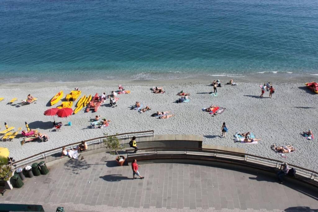 Dall Alba Al Tramonto Monterosso al Mare Exterior foto